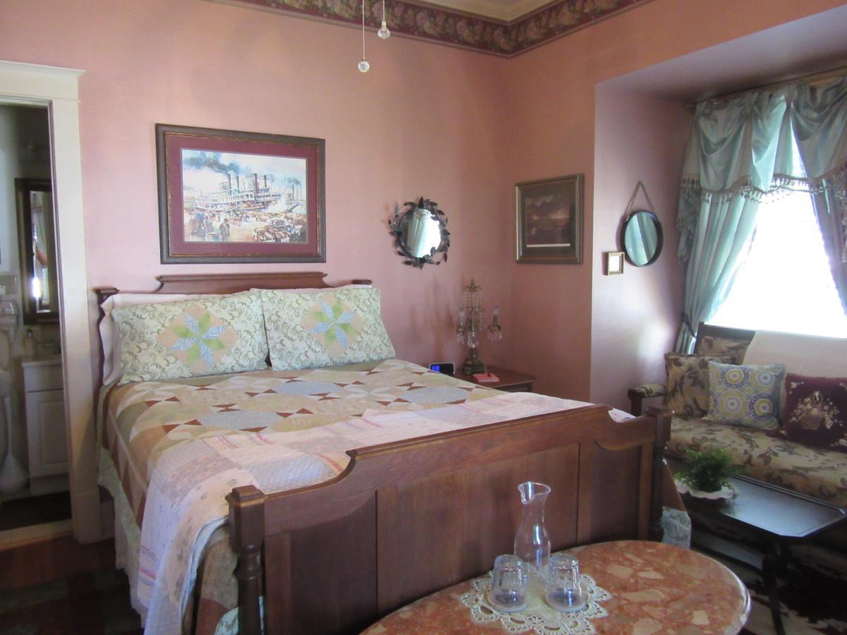 The Carriage House Bed & Breakfast Jefferson Екстериор снимка
