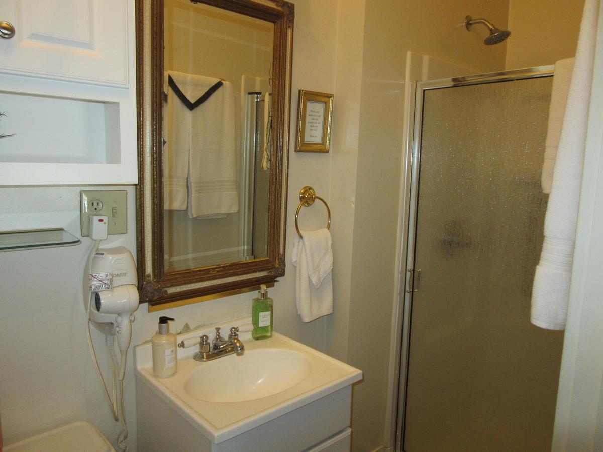 The Carriage House Bed & Breakfast Jefferson Екстериор снимка