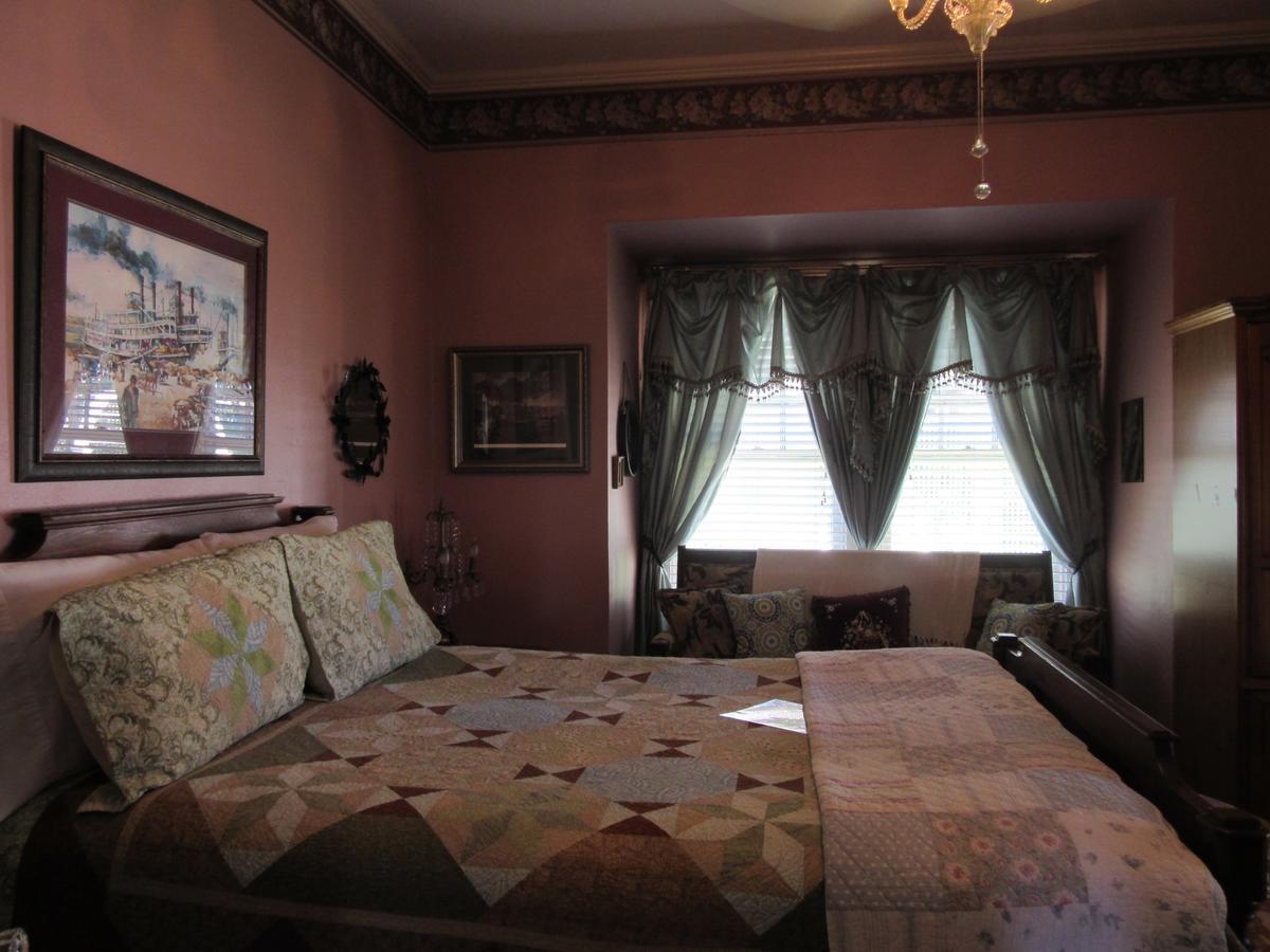 The Carriage House Bed & Breakfast Jefferson Екстериор снимка